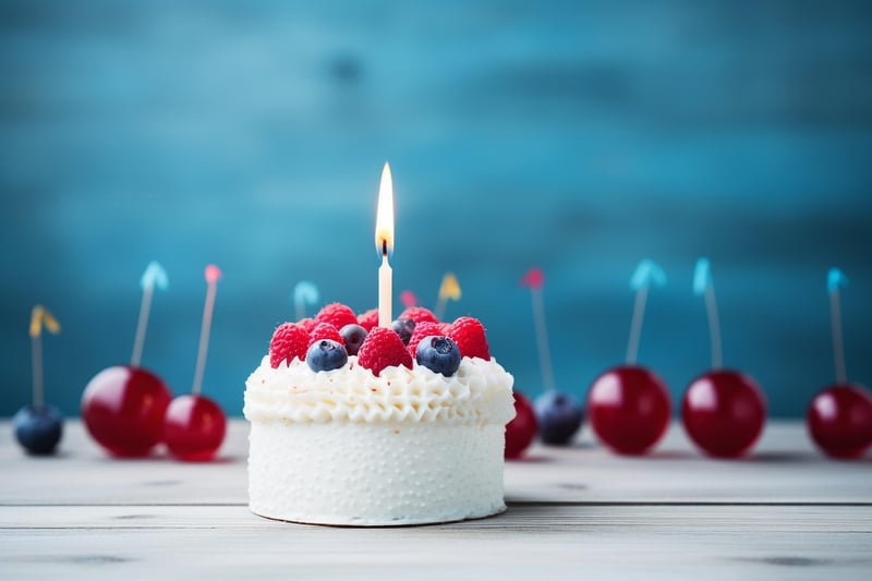 Lace-Inspired Cake